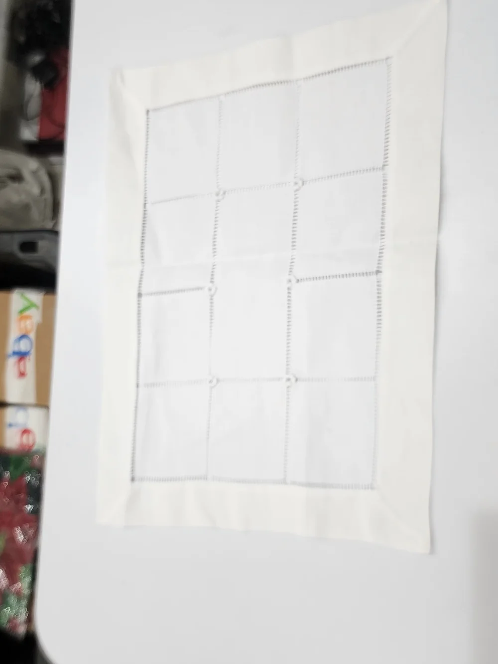 Vintage Linen Dinner Placemat Crochet 16x11 Rectangle Grid Pattern new old stock